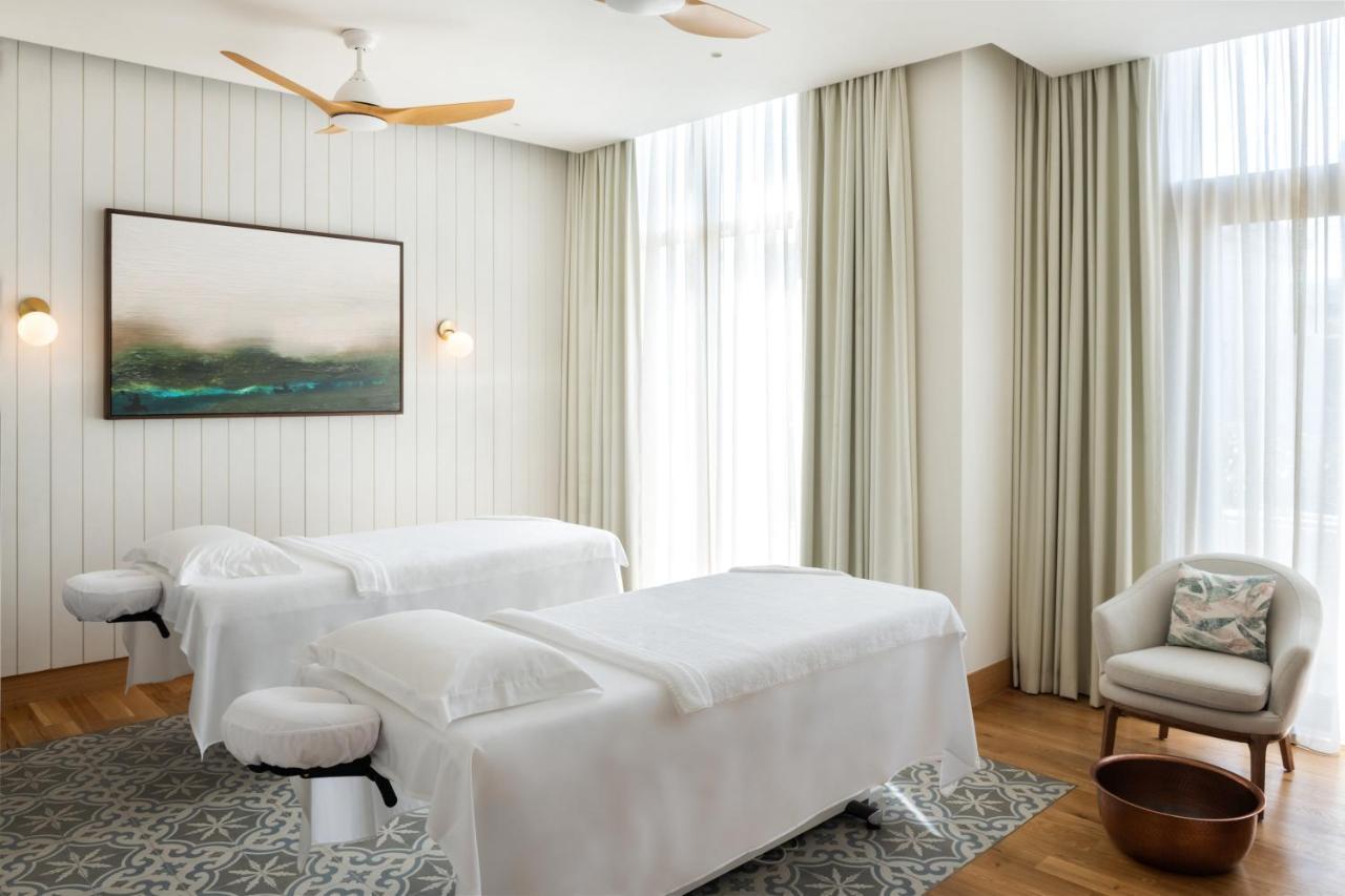Vida Beach Resort Umm Al Quwain Exterior foto A massage room at the spa